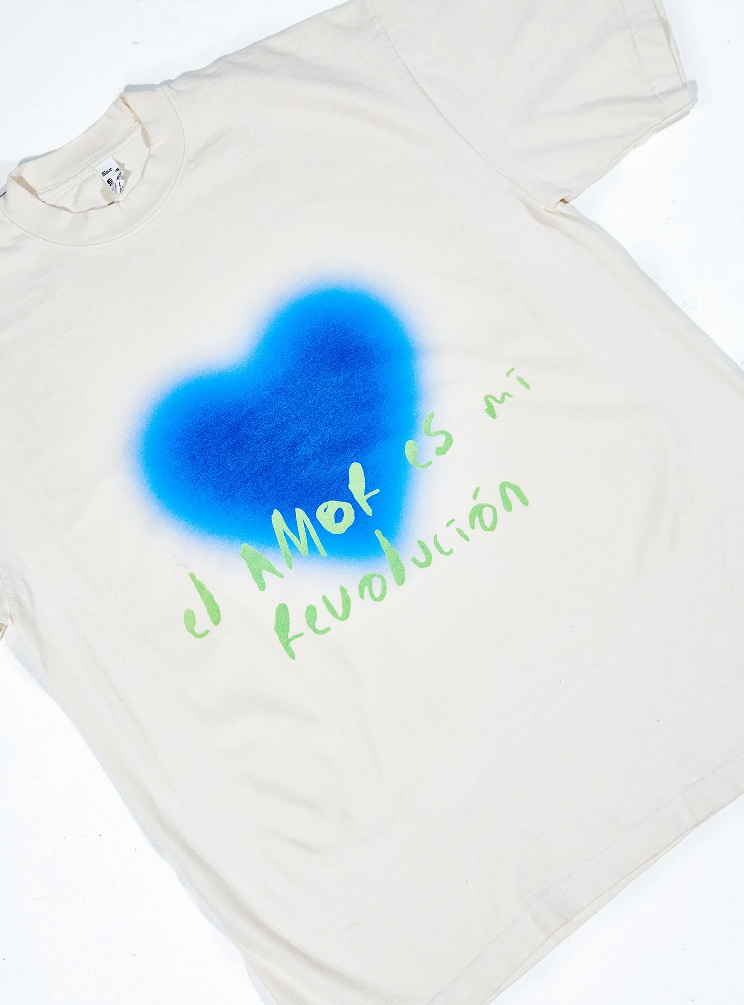 El Amor Tee - Image 12