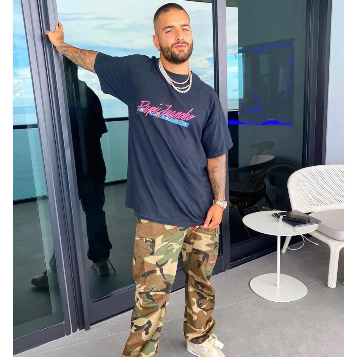 Maluma - Papi Juancho Black Tee - Image 3